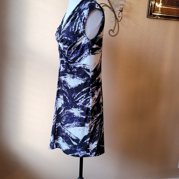 Multi-color Dress - Picture 3 of 8